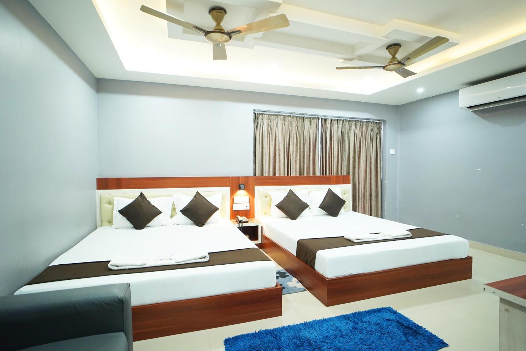 Hotel Marine Blue !! Beach Distance 50 Mts !! 迪卡 外观 照片